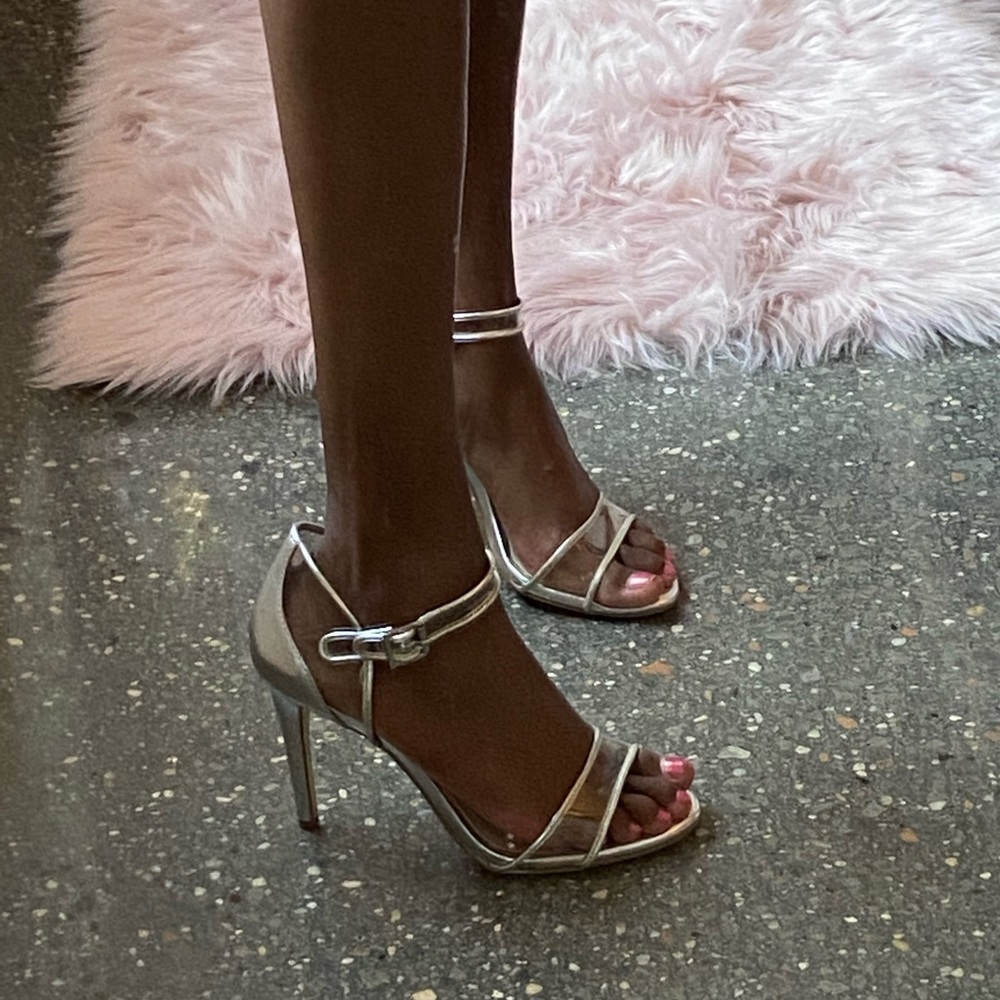 BCBGeneration Pumps - Picture 3 of 3